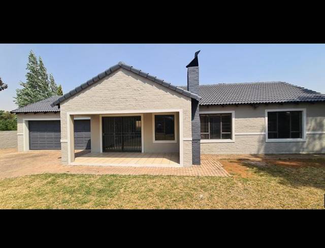 2 BEDROOM PROPERTY TO RENT IN KOOKRUS